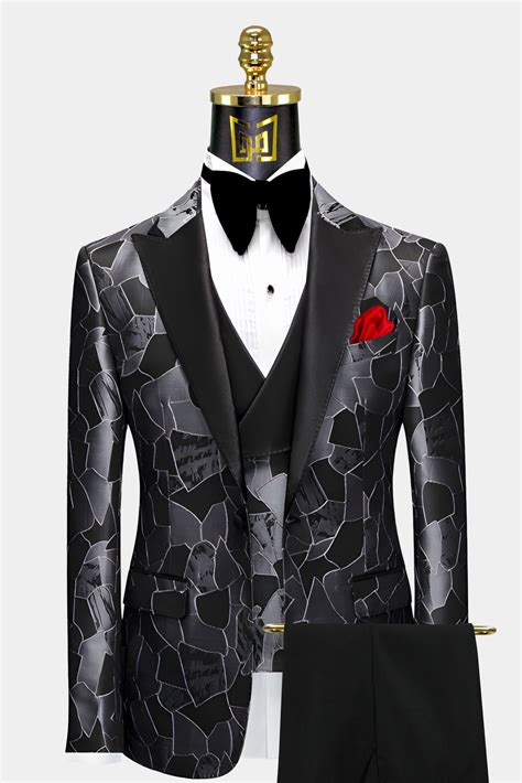 Black Prom Suits And Prom Tuxedos Gentlemans Guru