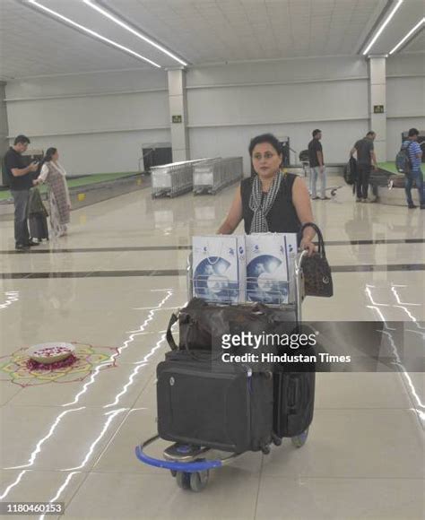 18 Hubli Airport Stock Photos, High-Res Pictures, and Images - Getty Images