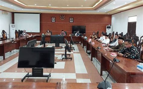 Dprd Kapuas Terima Kunker Anggota Dprd Hsu Kalimantan Post