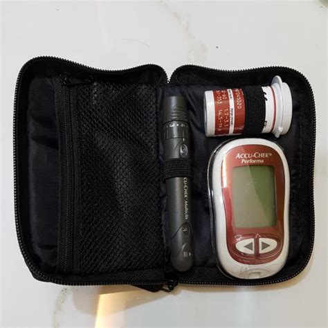 Accu Chek Performa Blood Glucose Meter And Lancing Device On Carousell