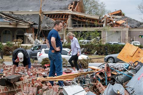 18 dead after devastating tornadoes, storms sweep through US states - US Today News