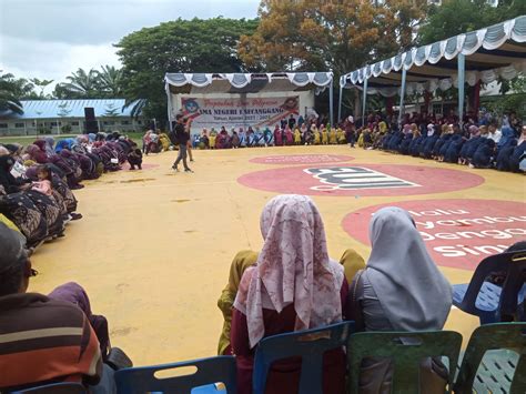 SMAN I SECANGGANG ADAKAN PERPISAHAN DAN PELEPASAN SISWA SISWI TAHUN