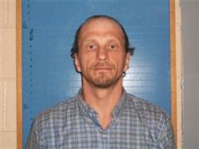 Elbert Loyd Goggin A Registered Sex Offender In Lansing Mi At