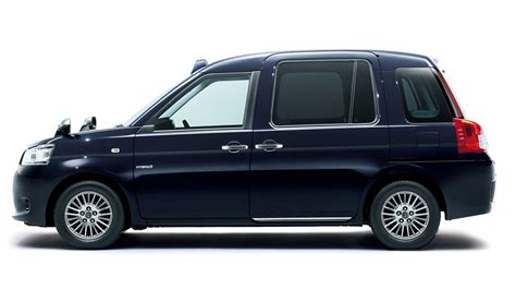 Toyota JPN Taxi is the most luxurious and safest taxi in Japan ...