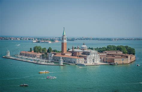 Satellite Islands of Venice - Italy Segreta - Travel