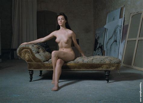 Emmanuelle Béart Nude The Fappening Photo 177884 FappeningBook