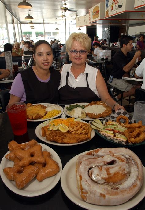 Lulus Bakery And Cafe Celebrating 20 Years With Chicken Fried Steak