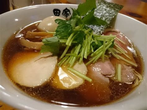 『特製煮干しそば（限定？）』中華そば 田家 本店のレビュー ラーメンデータベース