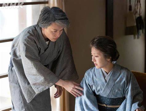 らんまんさんのインスタグラム写真 らんまんinstagram 「万太郎が子どもたちに標本の作り方を教えていると、パリンッと大きな音が。 寿恵子は手元を誤り 「また？」 「近々、病院