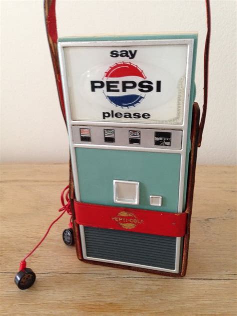 Vintage Pepsi Vending Machine Transistor Radio Usa Rare 1960s Leather