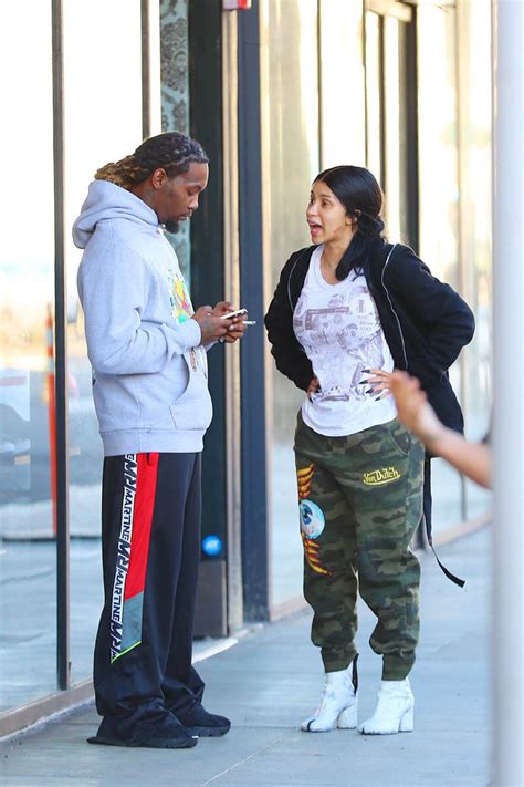 Beverly Hills, CA – *EXCLUSIVE* – Cardi B and Offset were spotted out and about in Beverly Hills ...