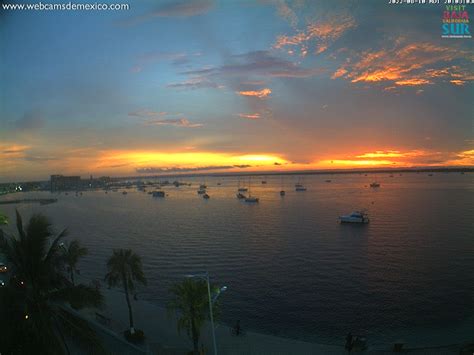 Webcams de México on Twitter Los colores del atardecer en la Bahía de