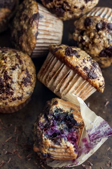 Dark Chocolate Blueberry Banana Oat Muffins Running With Spoons Rezept Kuchen Und Torten