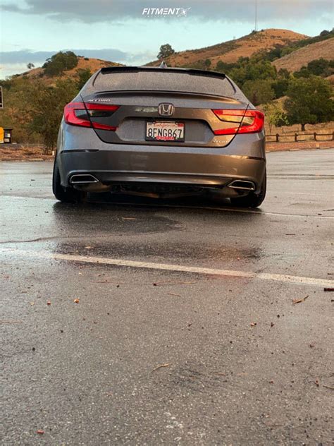 2018 Honda Accord Sport With 19x105 Esr Sr05 And Federal 235x35 On