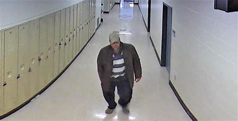 Police Looking For Assistance In Identifying Theft Suspect Haligonia Ca