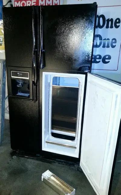 How To Repaint A Refrigerator With Appliance Spray Paint