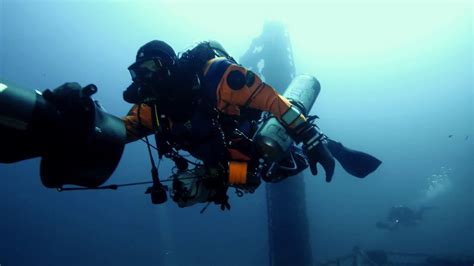 Amoco Milford Haven Wreck Rebreather Dive Youtube