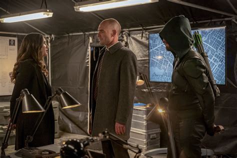 Arrow Captain Quentin Lance Returns To The Line Of Duty In New Photos From Season 8 Episode 6