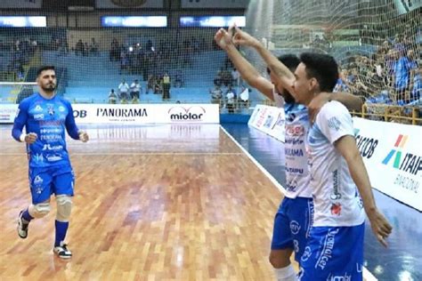 Foz Cataratas Futsal Vence O Chopinzinho No Paranaense