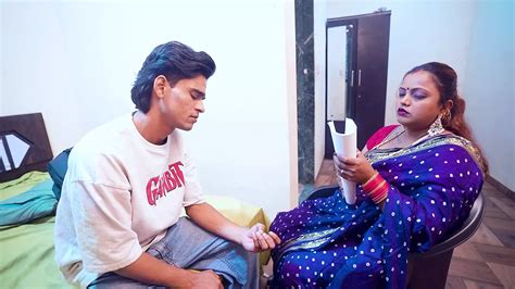 Une prof à gros nichons séduit son élève pour du sexe hardcore xHamster