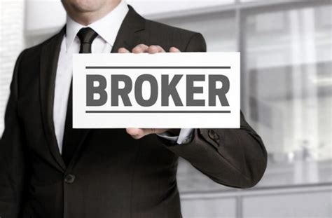 Apa Itu Broker Pengertian Dan Tips Memilih Broker Universal Broker