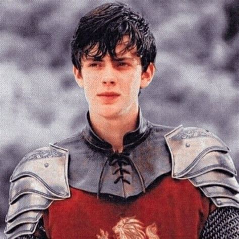 Edmund Pevensie Actores De Narnia Las Cronicas De Narnia Narnia