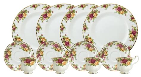 Royal Doulton Royal Albert Old Country Roses 12 Piece Set Service For