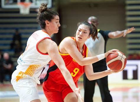 China women's basketball team qualify for Tokyo Olympics, beat Spain - CGTN