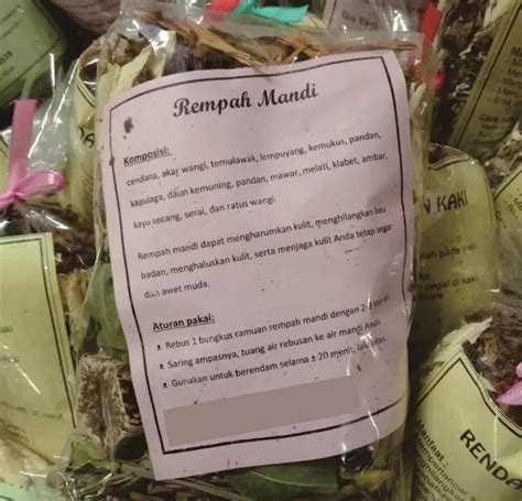 Rempah Mandi Herbal Timung Spa Perawatan Untuk Uap Sauna Pengantin