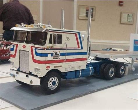 Pin By Brian Cronin On Models And Dioramas Model Truck Kits Plastic