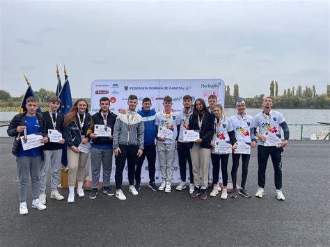 Sport Local Canotorii De La Csm Suceava S Au Intors Multimedaliati De