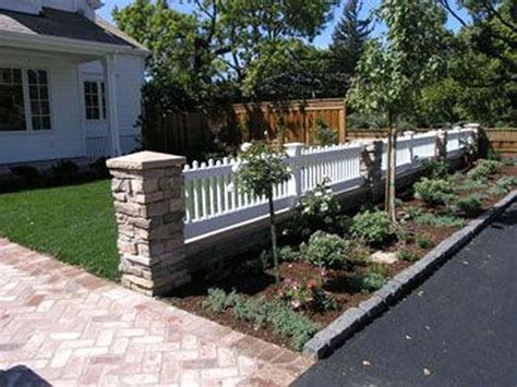 Frontyard Landscaping Pictures 7425869728 Rusticgardendecordiy Yard Fence Ideas Backyard