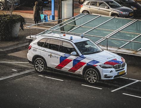 Police BMW X5 Ruetir