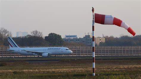 Париж преустановява всички полети между Бразилия и Франция - EU - Новини Бг
