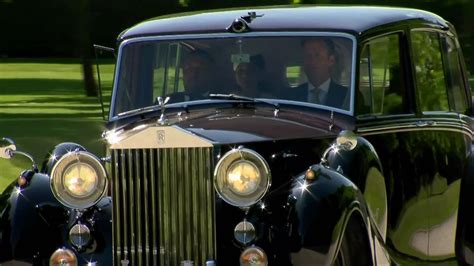 Meghan Markle Uses 1950 Rolls Royce Phantom Iv At Royal Wedding