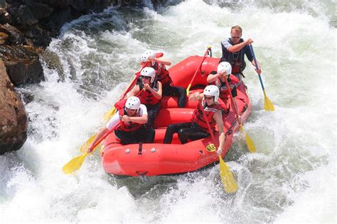 How to Plan a Safe Rafting Adventure