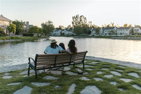 A Couple Sitting on the Bench · Free Stock Photo