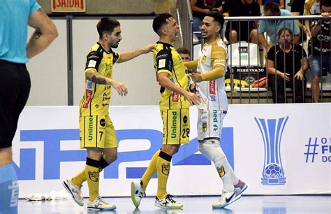 Jaragu Futsal Vence Joa Aba E Chega A Quatro Vit Rias Seguidas Na Liga