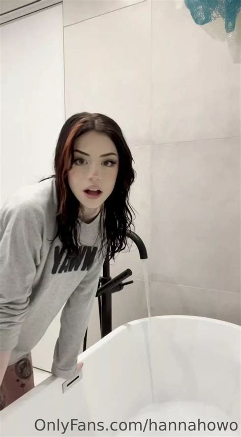 Hannah Owo Nude Bubble Bath Onlyfans Video Leaked AllPornImages