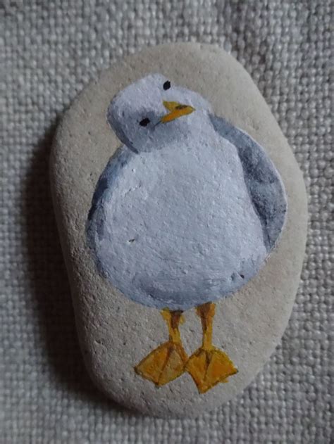 Pin Di Leslie Ann Stillwell Su Painted Rocks Nel 2024 Sassi Artistici