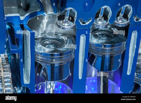 Piston And Cylinder Hi Res Stock Photography And Images Alamy