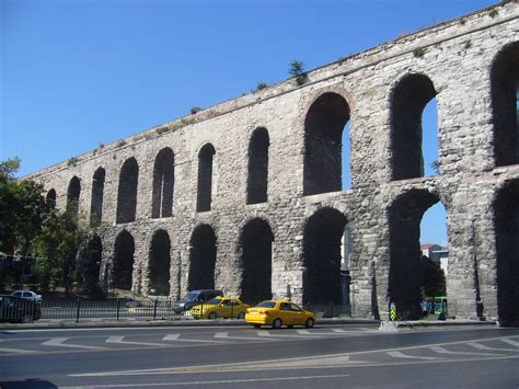 Valens Aqueduct, Constantinople (Illustration) - World History Encyclopedia