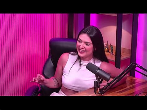 Ela Arrancou A Roupa Da Gostosa XVIDEOS