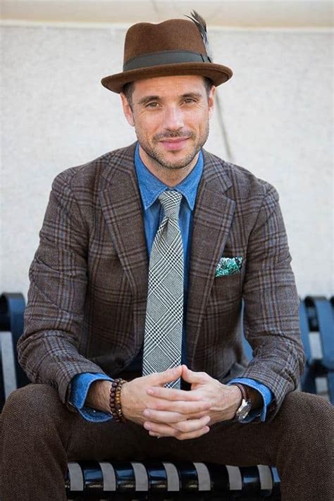 Fedora Hat How Men Dress A Brief Guide On What To Wear In Your 30s Fall Outfits Men Men