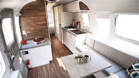 Airstream Excella Floor Plan