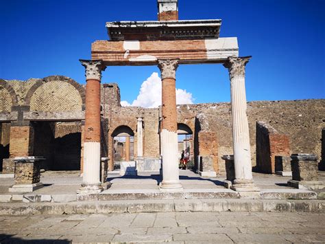 Parco Archeologico Di Pompei Pompei Italia It