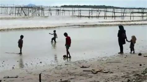 Sindo Hi Lite Viral Pantai Yang Jernih Berubah Jadi Berlumpur Di