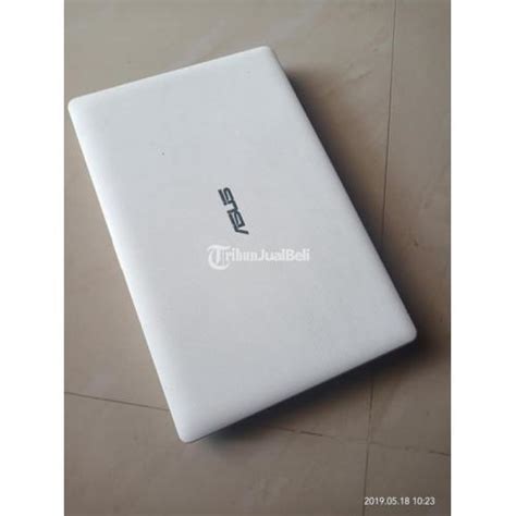 Laptopnotebook Asus X200m Bekas Bagus Ram 2gb Harga Nego Di Solo