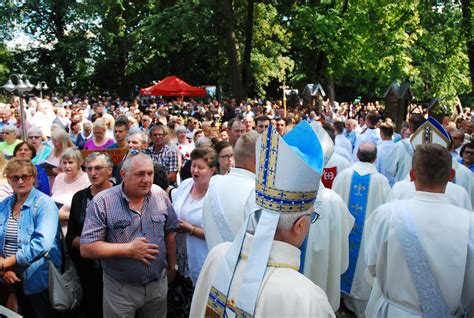 Koronacja Obrazu Matki Boskiej Smardzewskiej Viii Parafia Smardzewo