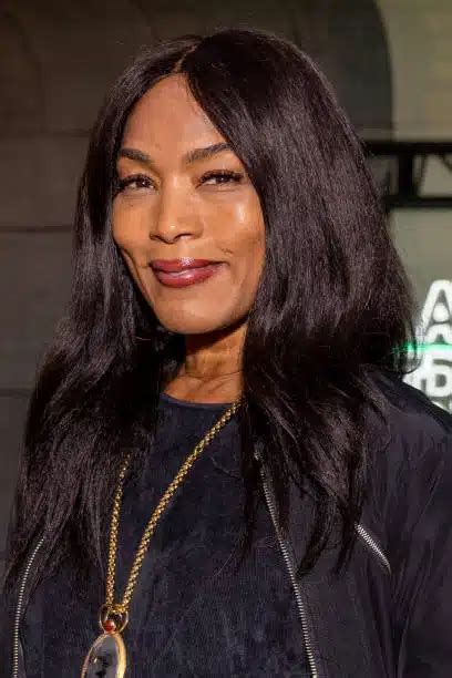 2024 Angela Bassett Wikibio Age Height Weight